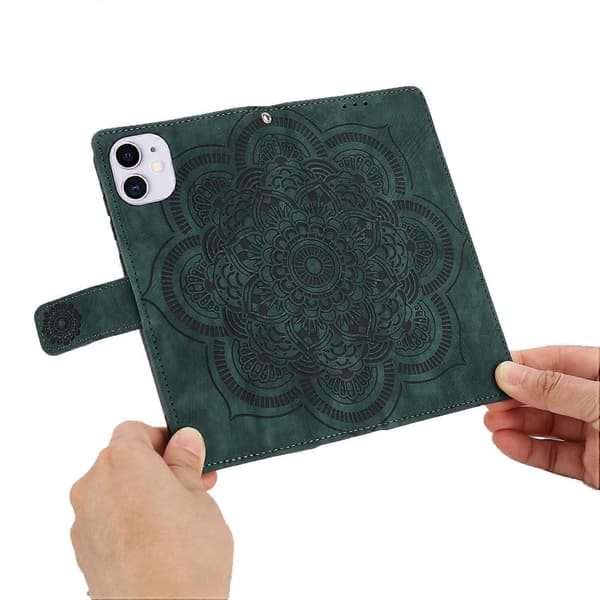 för iPhone 11 Läderfodral WANLONFENG HDM-serien Mandala Prägling Plånboksställ Telefonskal - Perfekt Green