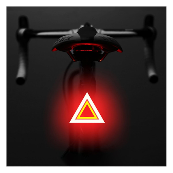 Høj Lysstyrke LED Cykel Baglygte Multi-tilstande Justerbar Kørelys Cykeltilbehør - Perfekt Triangle