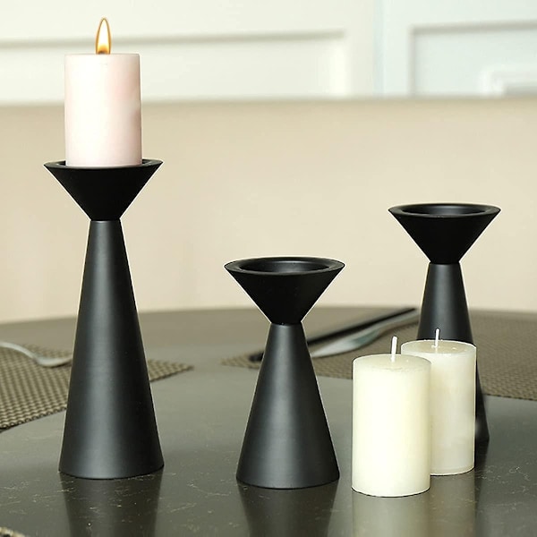 Set med vintage ljusstakar i svart metall, set om 3 retro - Perfet