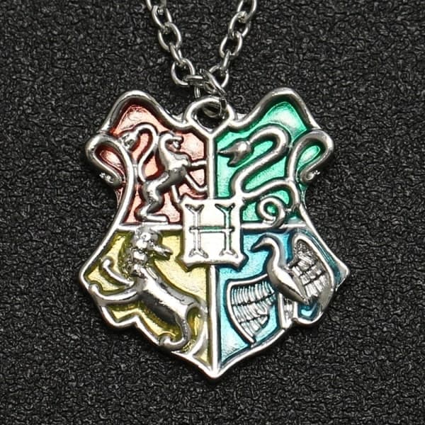 Harry Potter Halskæde - Hogwarts Våbenskjold/Skjold/Emblem sølv-WELLNGS