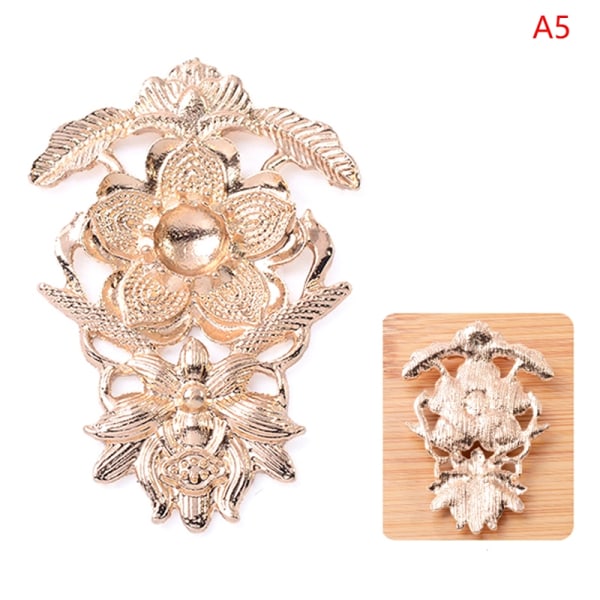 Vintage Metal Flower Pendant Håndlavet Ornament Tiara DIY Jewelr - Perfet A6