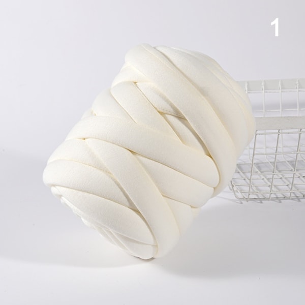 Velvet Bulky Lanka Chunky Arm Knitting Pehmeä jättiläinen Bulky langat - Perfet White 1