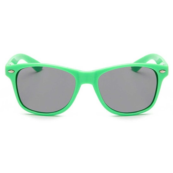 Små solbriller for barn - Wayfarer Barnesolbriller - Grønn - Perfet green