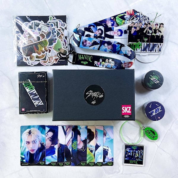 Stray Kids New Album Maxident Gift Box Set Kpop Merchandise Photocards Nøkkelring gaver til Skz Fans - Perfet C