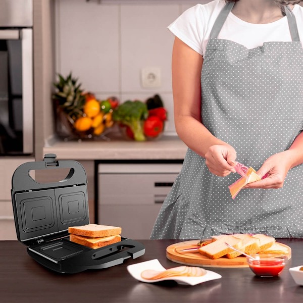 BLACK+DECKER Sandwich Maker Classic