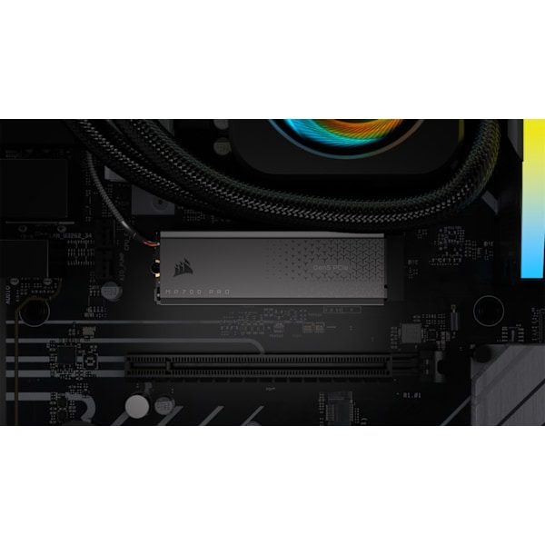 Corsair MP700 PRO Luftkylare 1 Tt M.2 -SSD-lagring