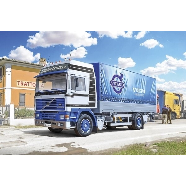 Italeri 1:24 Volvo F16 Globetrotter Canvas with elevator