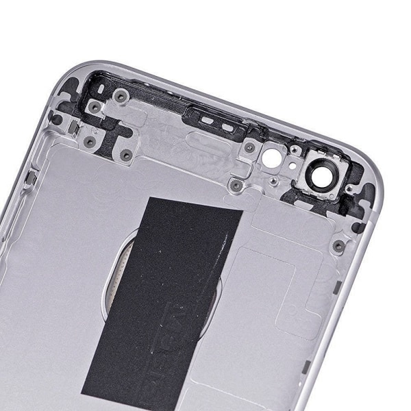 iPhone 6S:n takaosa - Space Grey