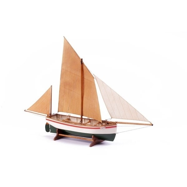 1:30 LE BAYARD - Wooden hull