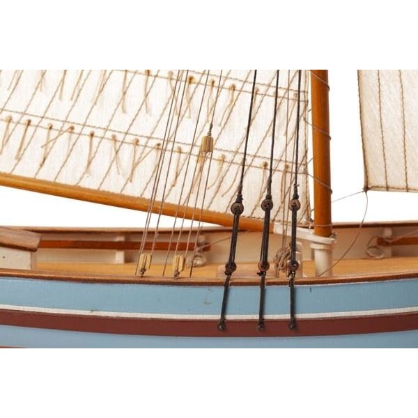 1:50 HENRIETTE MARIE - Wooden hull
