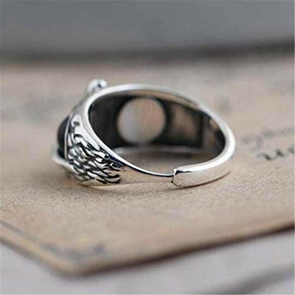 Ring i Zinklegering, Uggla