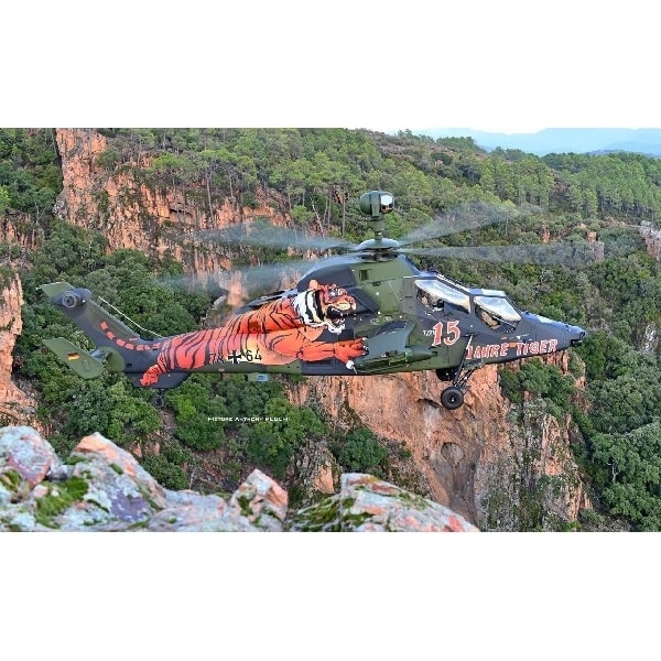 Revell Model Set Eurocopter Tiger '15 Years Tiger' 1:72