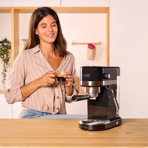 Solac Espressomaskine Taste Slim Sort