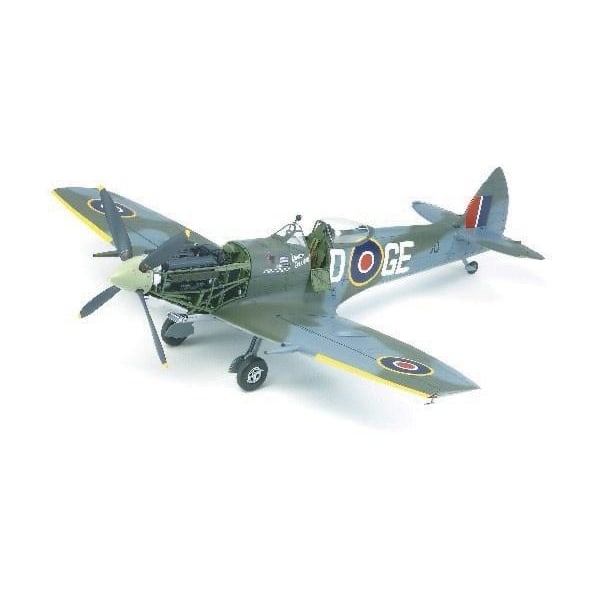 Tamiya 1/32 Spitfire Mk. XVIe