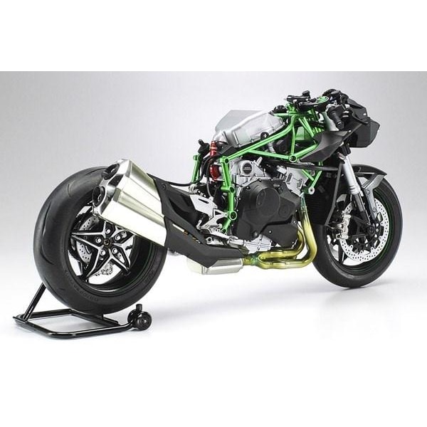 Tamiya 1:12 Kawasaki Ninja H2 Carbon