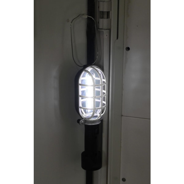 Genius Ideas GI-084440 Ultraljus LED-ficklampa