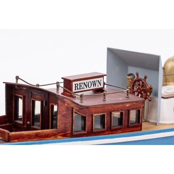 1:35 H.M.S. Renown-Plastic hull