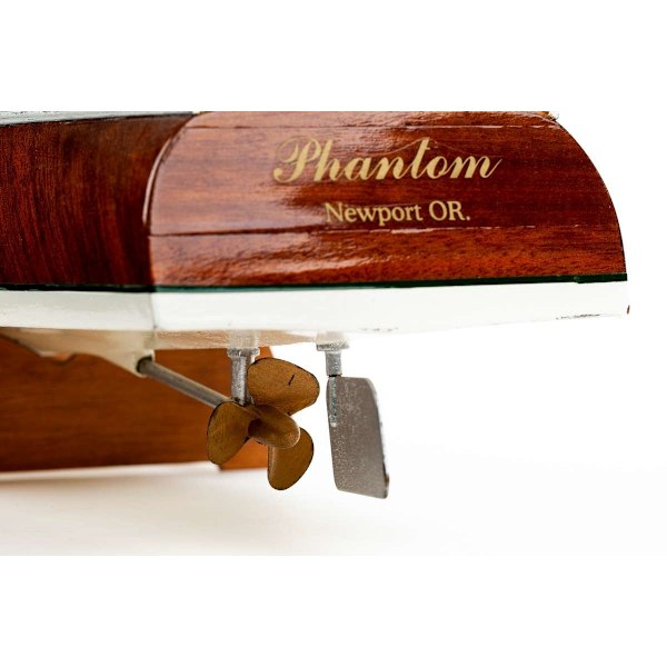 1:15 PHANTOM @ -Wooden hull