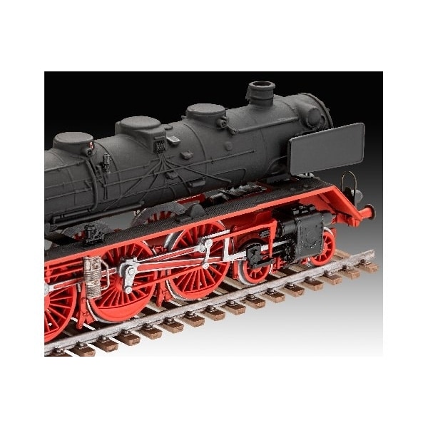 Revell Express locomotive 03 class with tender 1:87