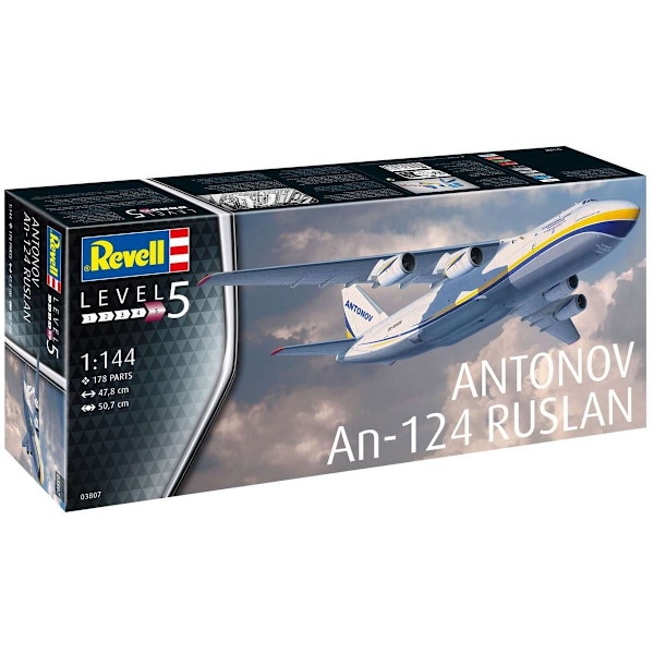 Revell Antonov An-124 Ruslan 1:144