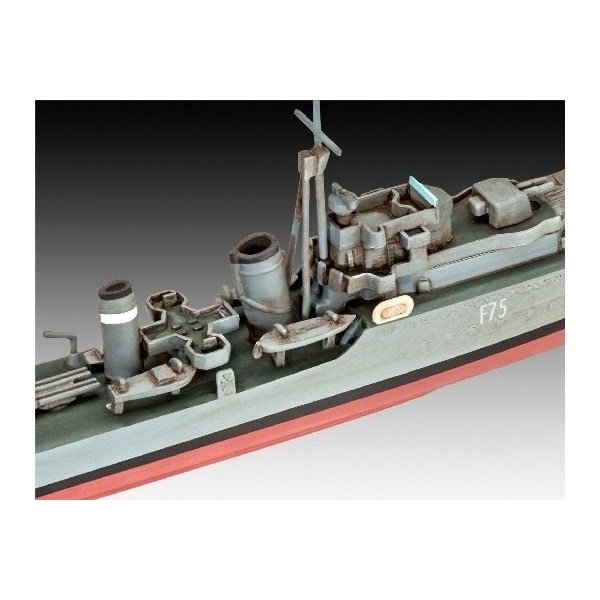 Revell HMS Ark Royal & Tribal Class Des