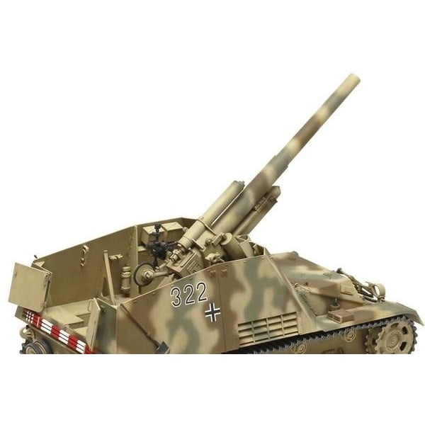 Tamiya 1:35 German Heavy Self-Propelled Howitzer Hummel