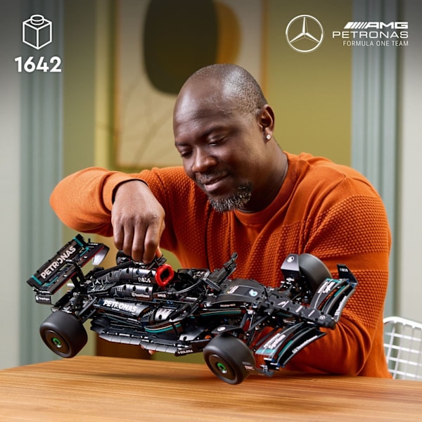 LEGO Technic 42171  - Mercedes-AMG F1 W14 E Performance
