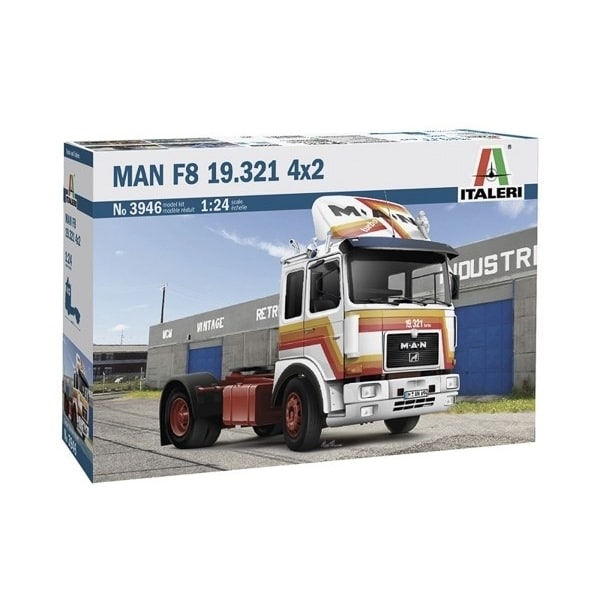 Italeri 1:24 Man F819.321 - 2 Axle Tractor