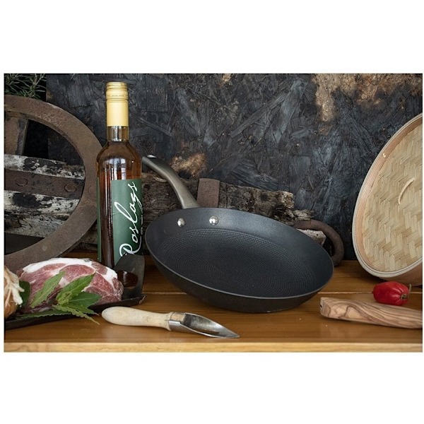 Satake støbejernspande 24 cm
