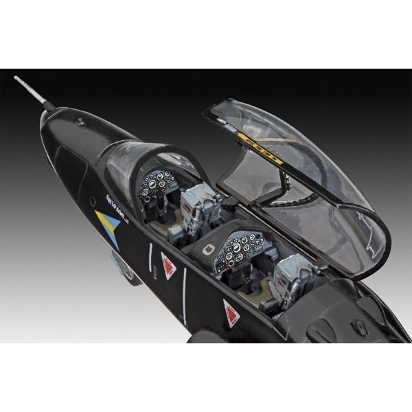 Revell 1:72 Model Set BAE Hawk T.1
