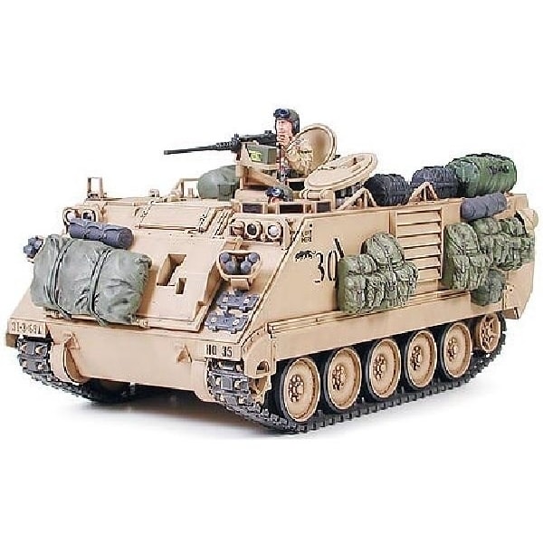 Tamiya 1/35 US M113A2 Desert Ver.