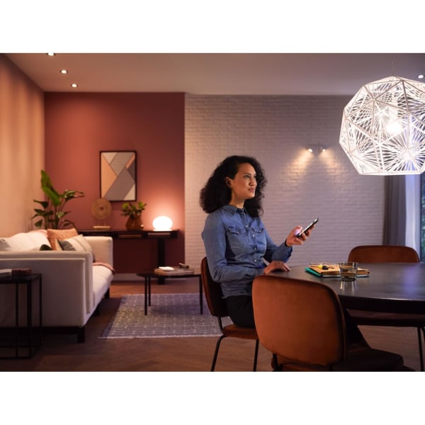 Philips Hue Startkit White 3 x E27 med fjärrkontroll