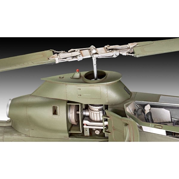 Revell AH-1G Cobra