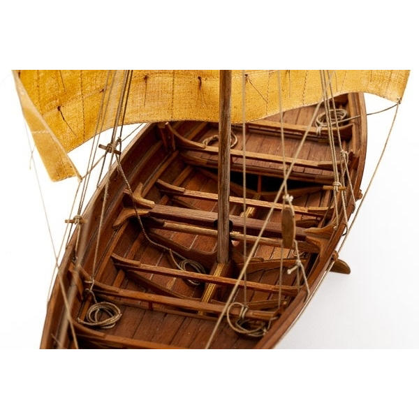 1:25 Roar Ege -Wooden hull