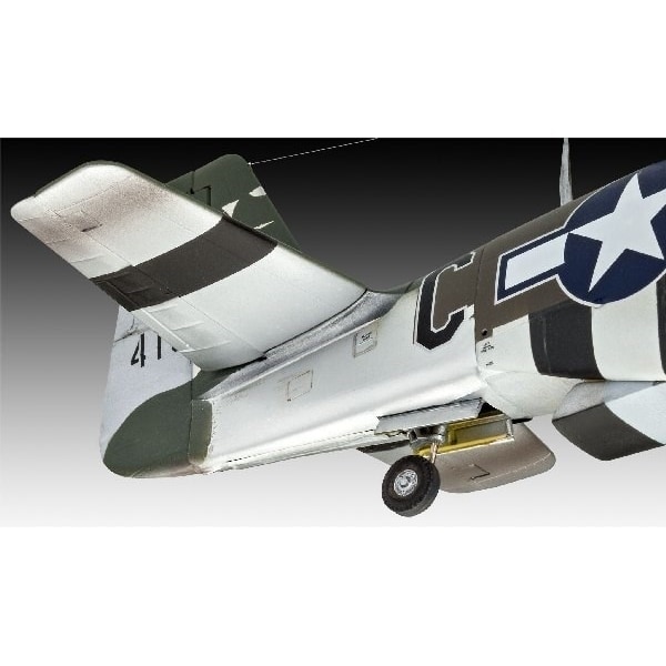 Revell P-51D-5NA Mustang (early version