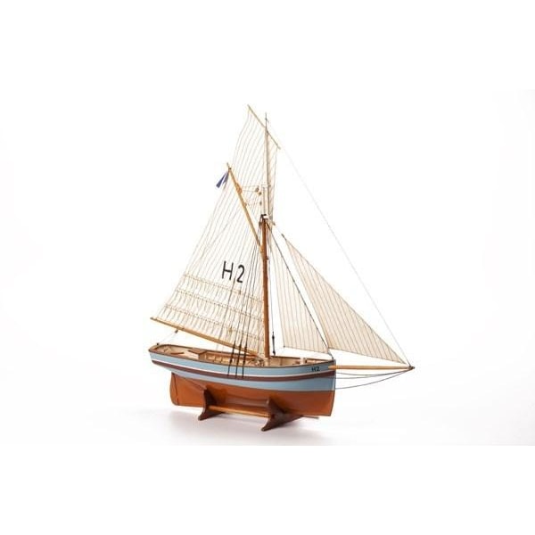 Billing Boats 1:50 HENRIETTE MARIE - Wooden hull