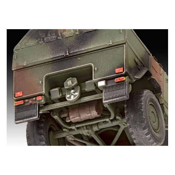 Revell ATF Dingo 1 1:72