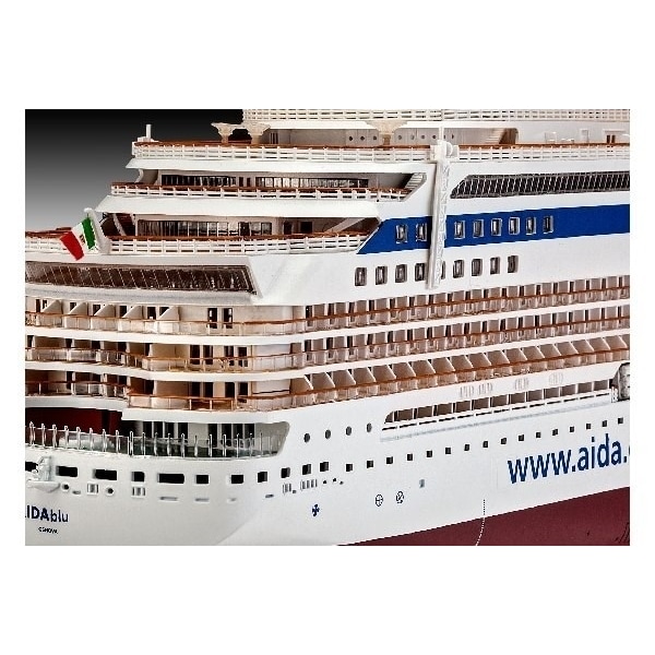 Revell Cruiser Ship AIDA