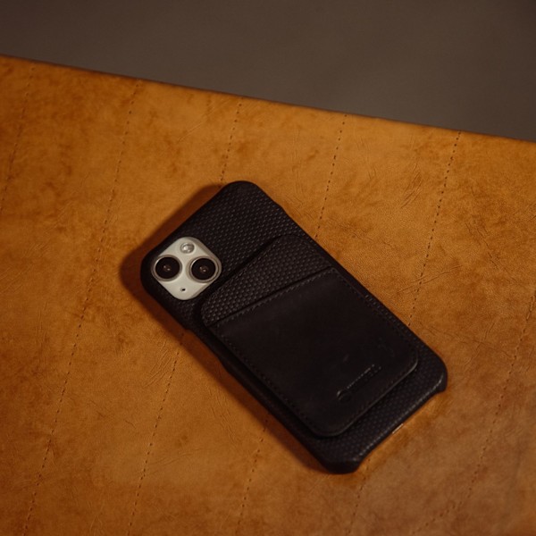 Krusell Nahkakotelo iPhone 13 Pro Musta Svart