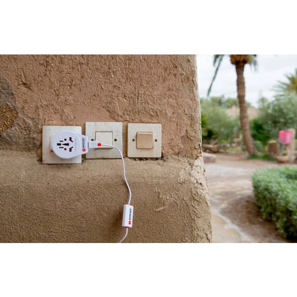 SKROSS World to Europe -sovitin, integroitu USB-portti