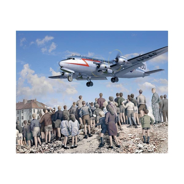 Revell Berliner Luftbrücke 75th anniv. 1:72 gift set