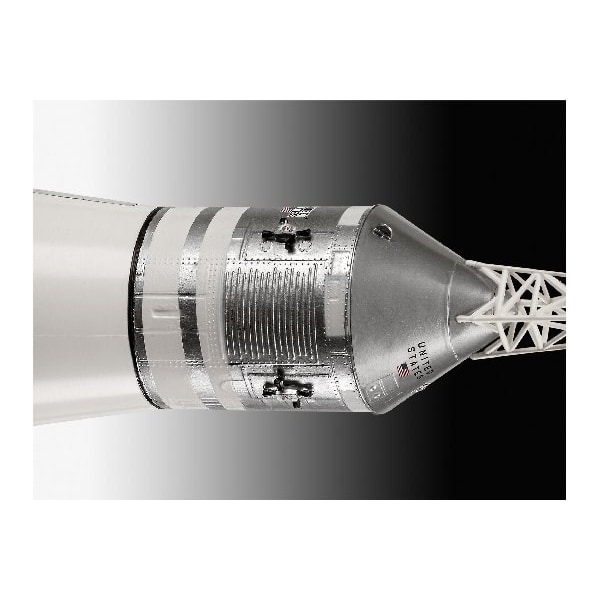 Revell Apollo 11 Saturn V Rocket