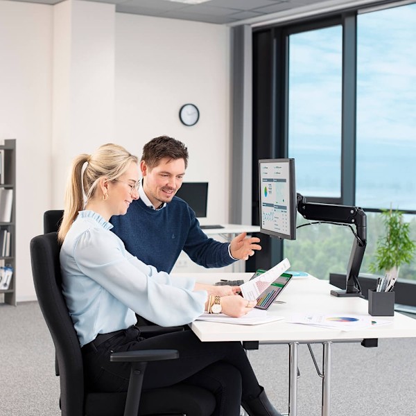 Hama Monitorfäste Performer För En Monitor Dynamisk Svart