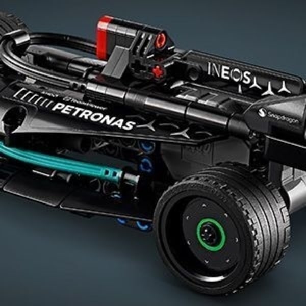LEGO Technic 42165 - Mercedes-AMG F1 W14 E Performance Pull Back