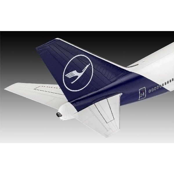 Revell Boeing 747-8 Lufthansa'New Liver