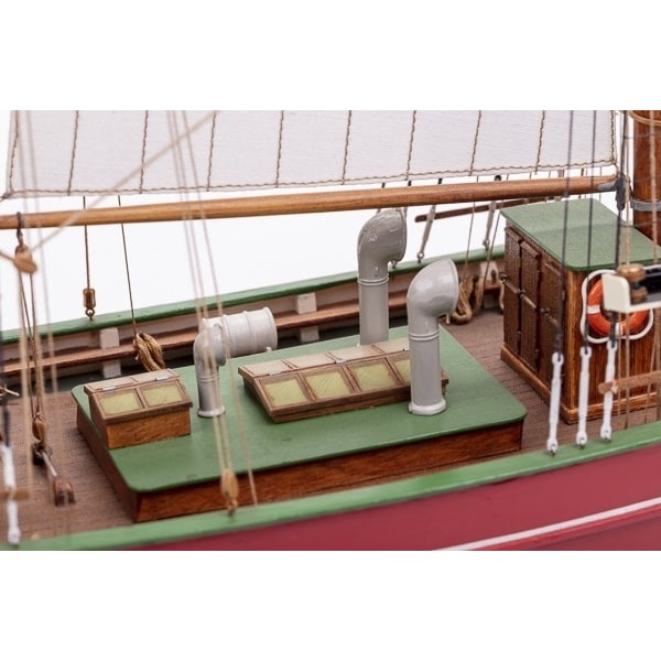 1:50 Lilla Dan -Wooden hull
