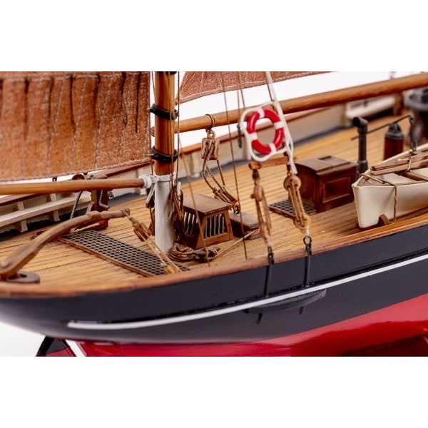 1:50 FD 10 Yawl -Wooden hull