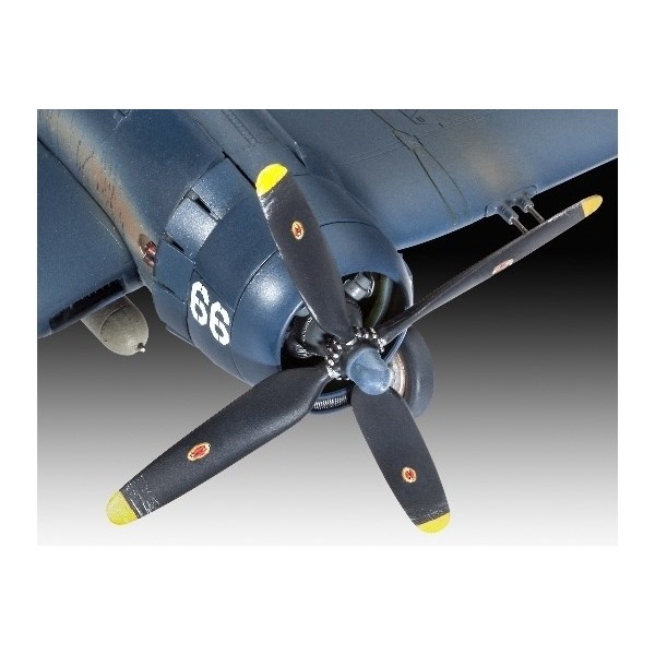 Revell F4U-4 Corsair