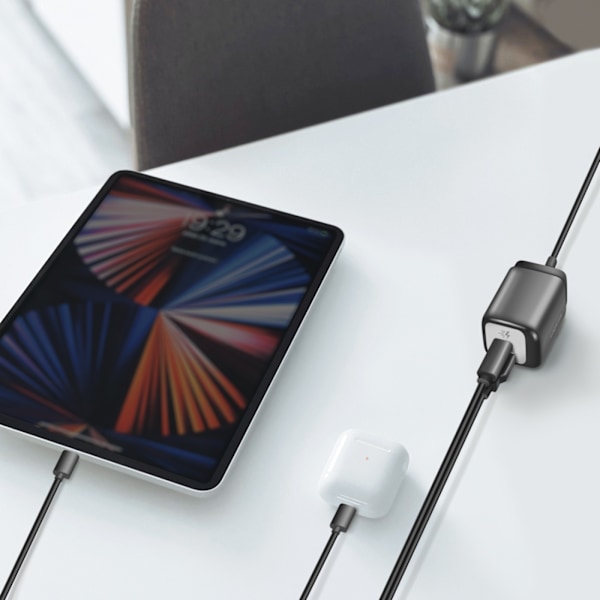 LogiLink USB-laddare 1xUSB-A + 1xUSB-C med fast kabel 1,5m GaN 30W