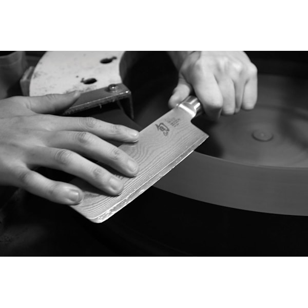 KAI Shun Classic DM0719 20 cm - Kockkniv med oval slipning